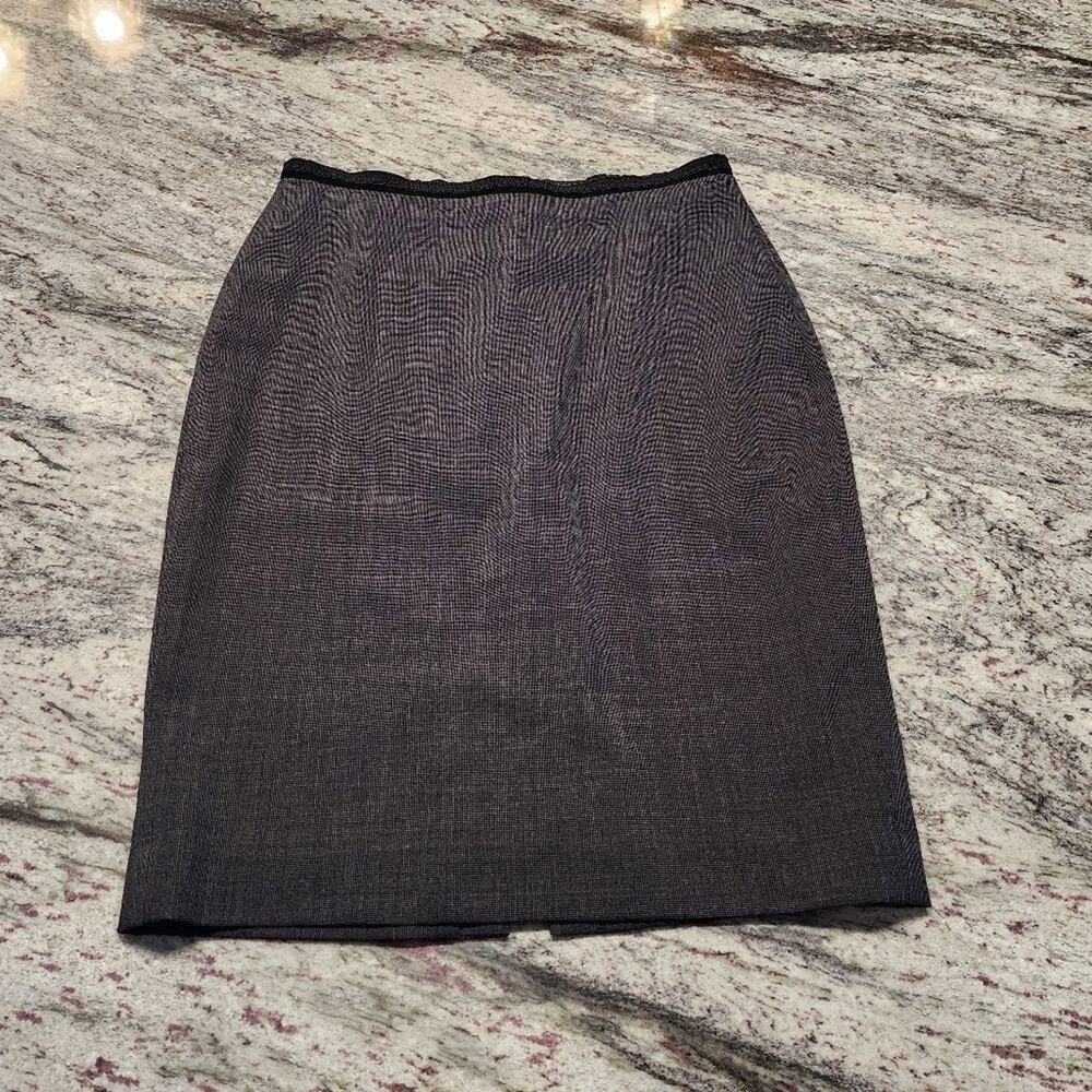 ELIE Tahari virgin wool blend Grey tweed? Pencil skirt‎ size 2